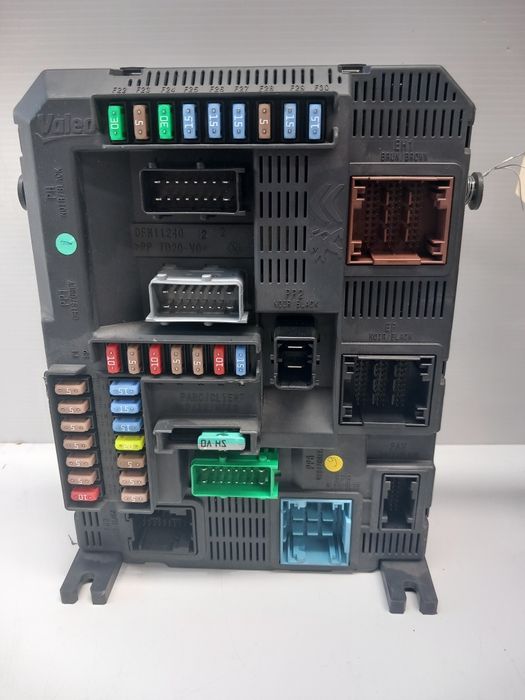 Caixa de fusíveis SAM Peugeot 208