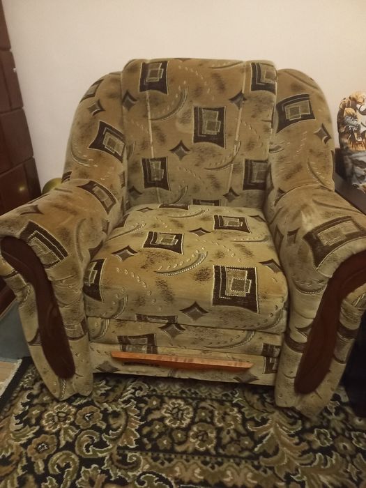 Розкладне крісло