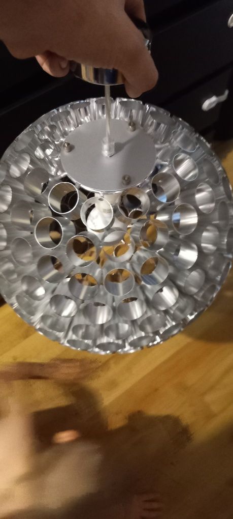 Lampa kula aluminiowa srebna