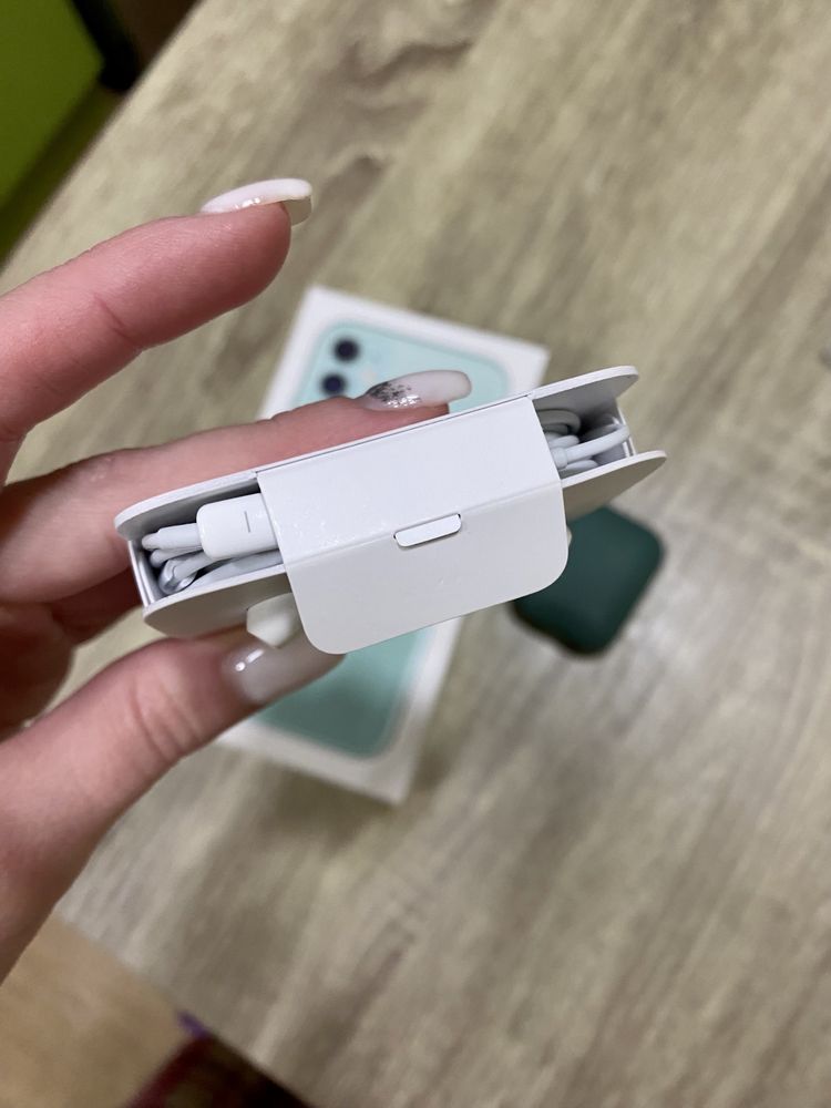 Наушники Original Apple EarPods with Lightning Connector