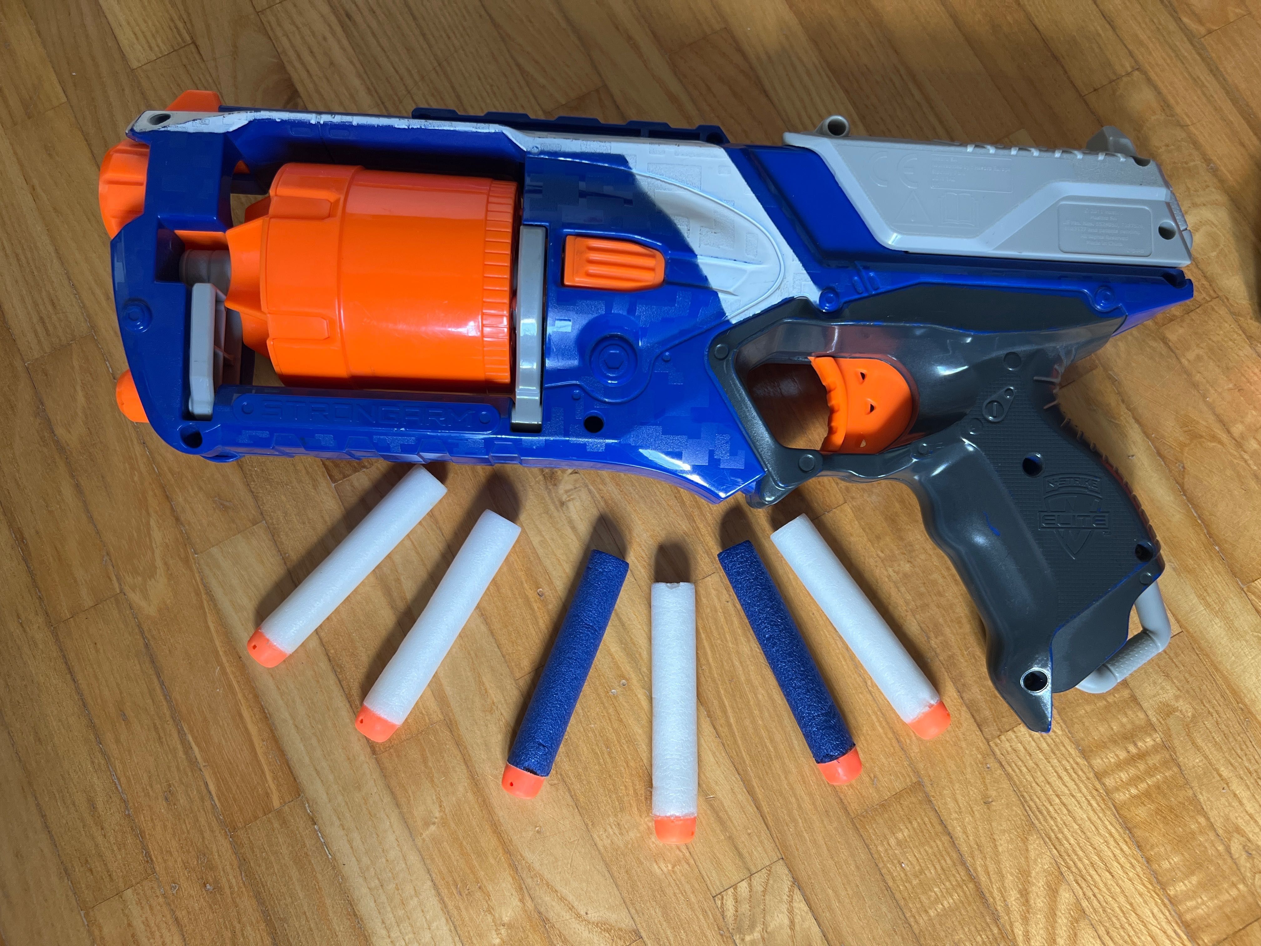 NERF n-strike strongarm