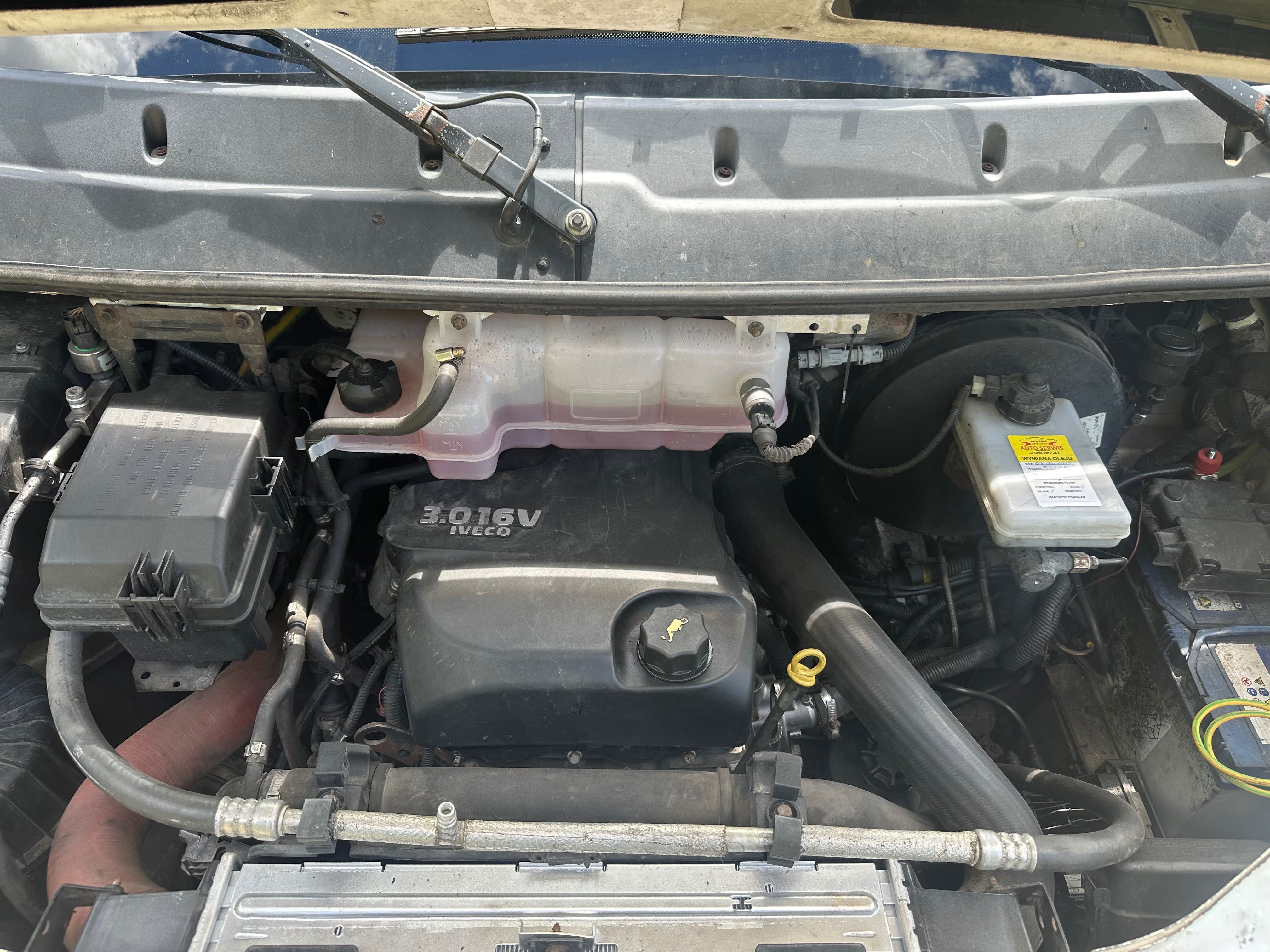 Iveco Daily 35c15 kontener chłodnia winda