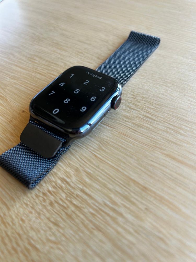 Apple watch series 8 GPS + cellular 45 mm Graphite
