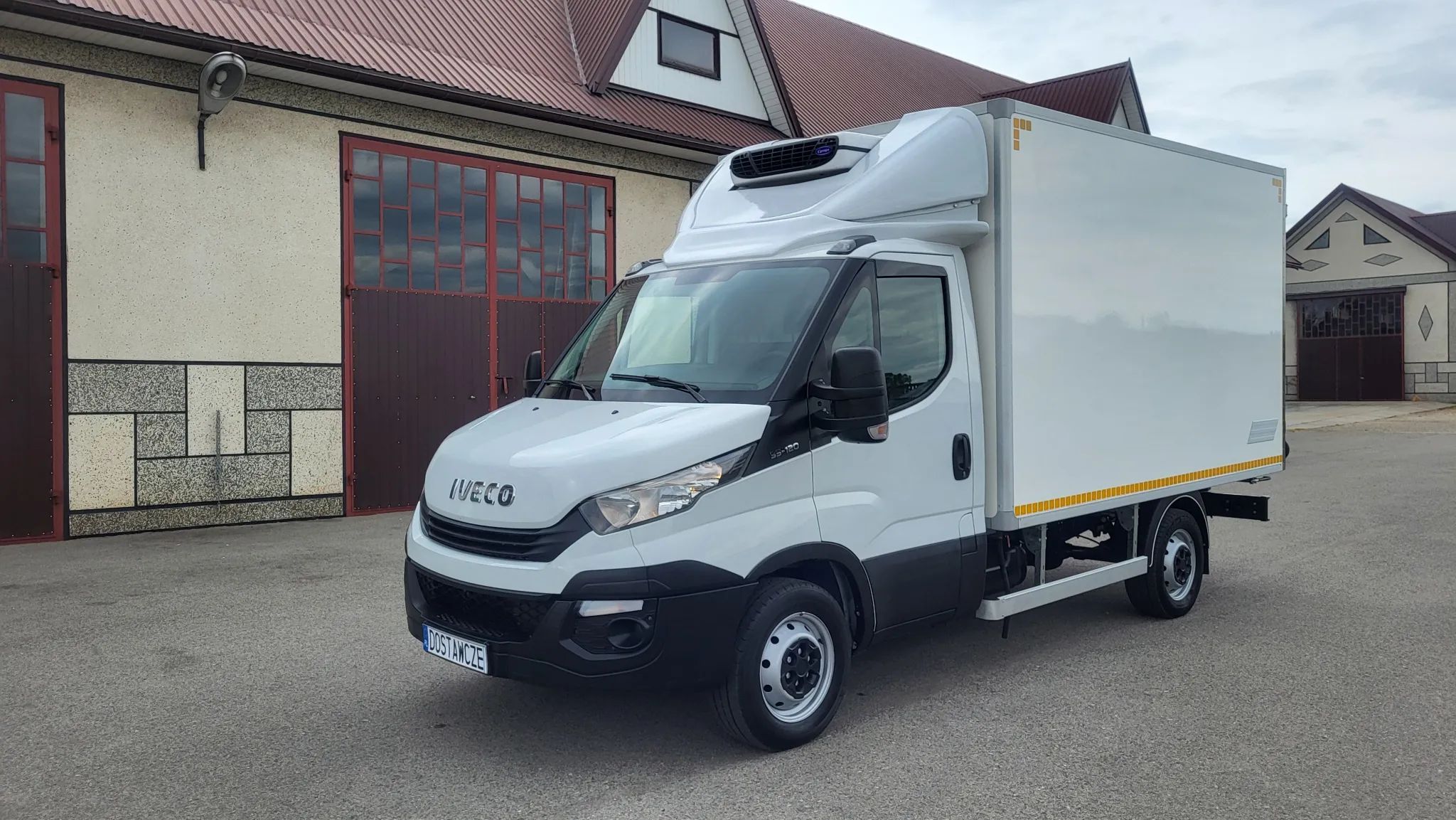 Iveco Daily  35s120/chłodnia/izoterma/kontener /Jak NOWA Krajowy Renault Master