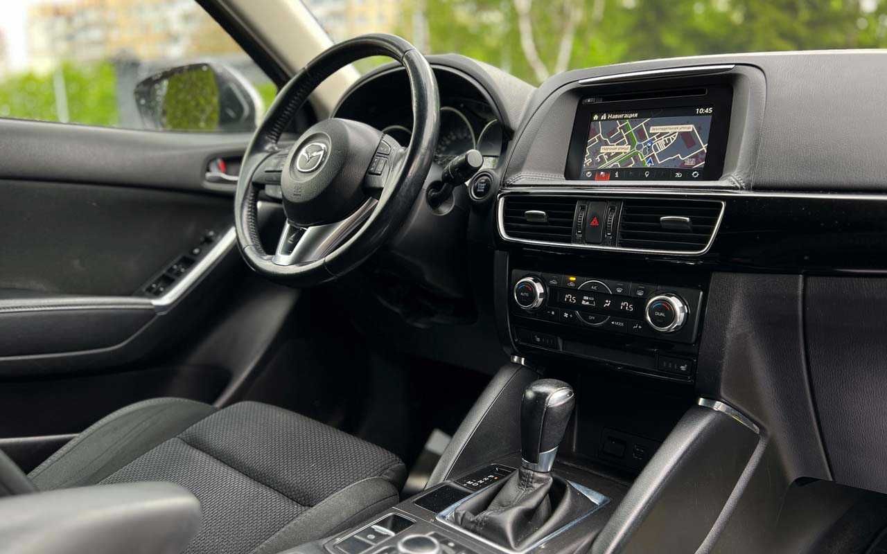 Mazda CX-5 2015 року