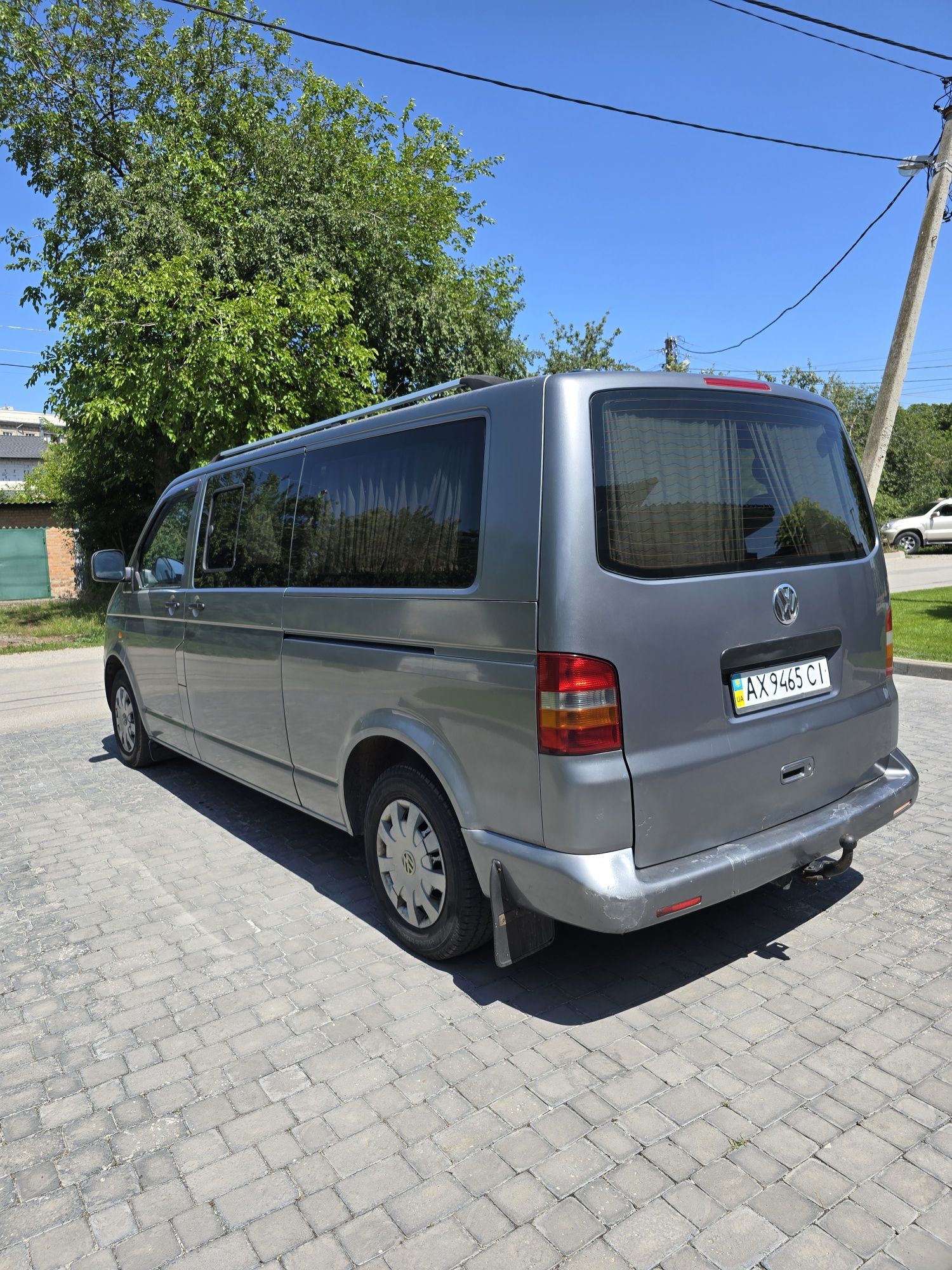 Продам Volkswagen Caravelle 9 мест
