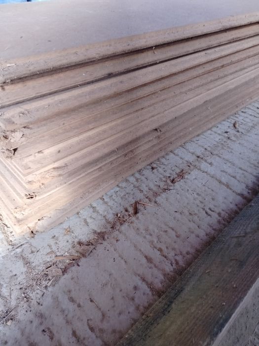 Płyty Steico Universal Dry 35 mm 35 zł/m2
35 mm
600 x 2230 mm