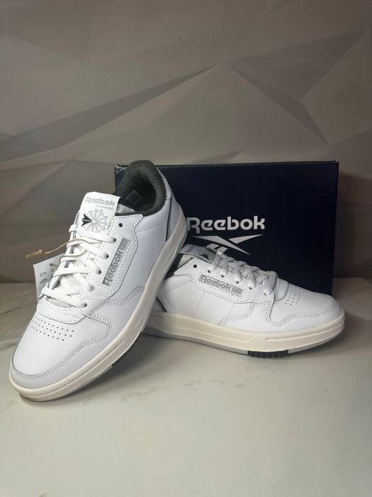 Жіночі кросівки reebok 36p/23см