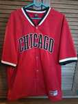 Czerwona koszula baseballowa CHICAGO