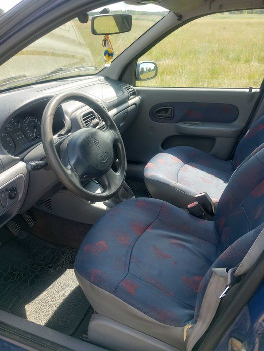 Renault Thalia 1.4 benzyna