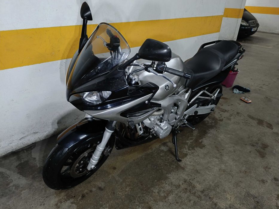 Yamaha Fazer 600 (FZS 600) de 2004