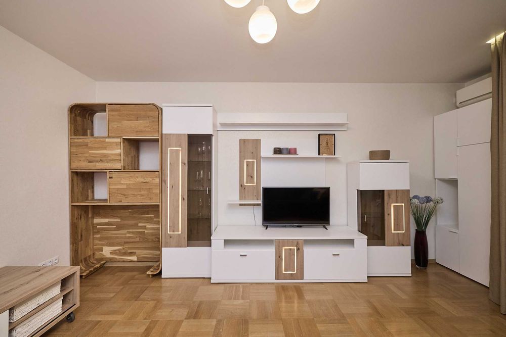 ‼️ Без комісії! Продаж 2к. квартири з ремонтом біля м.Палац України ‼️