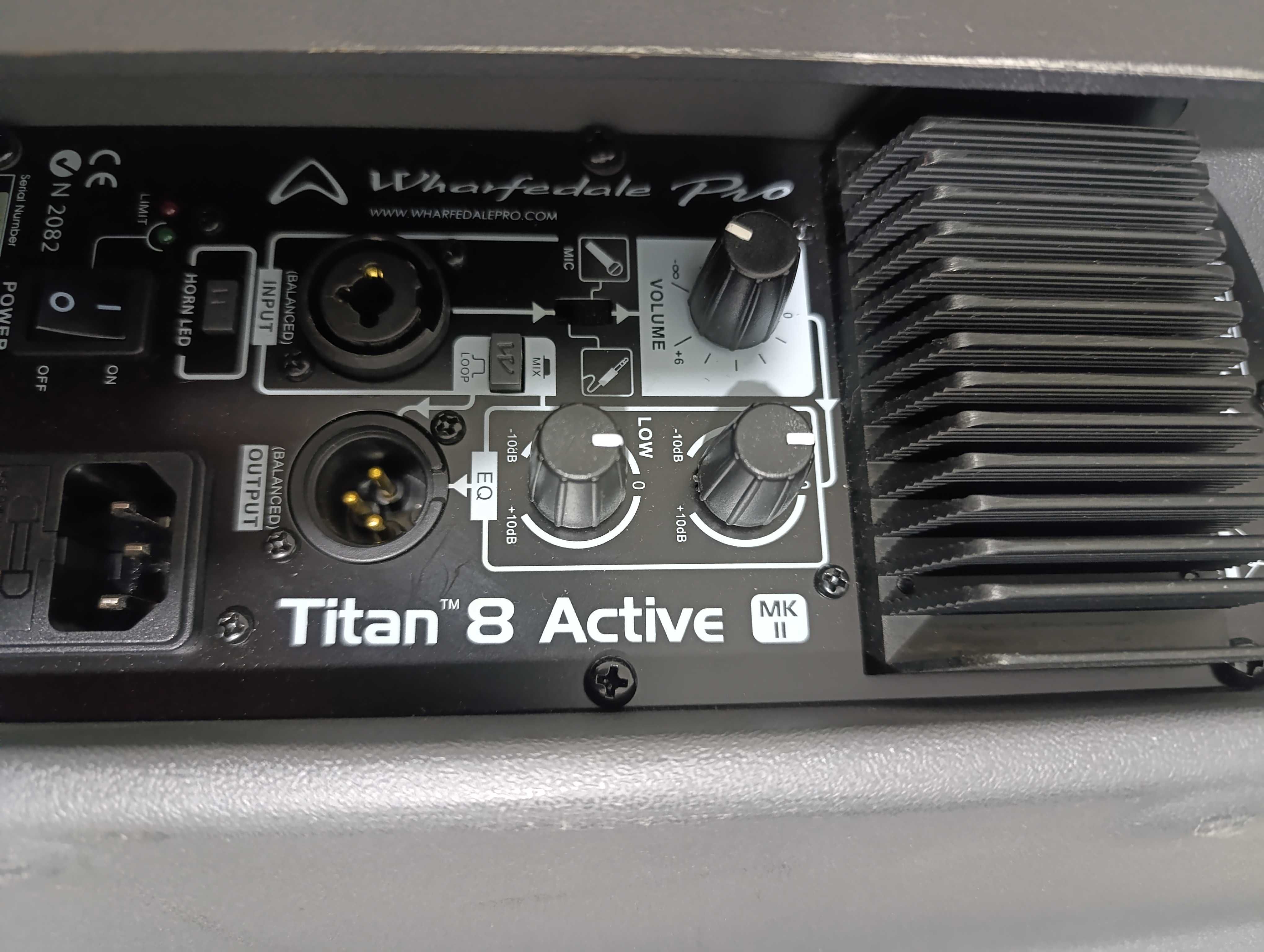 coluna wharfedale pro titan 8 active