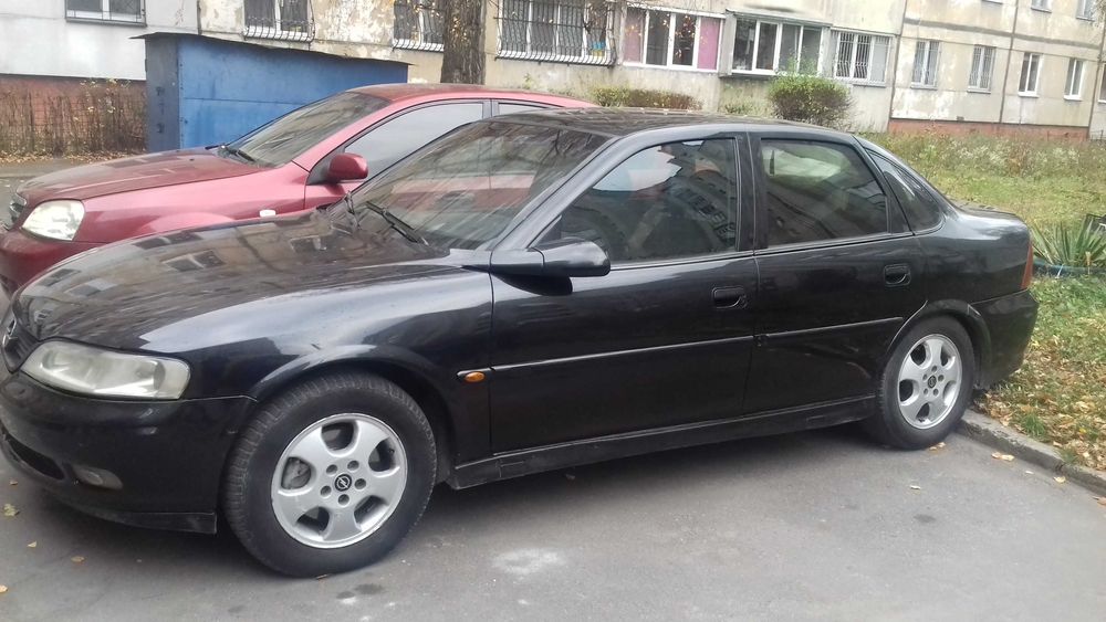 Продам Опель Вектра 2.2 дизель 2000р