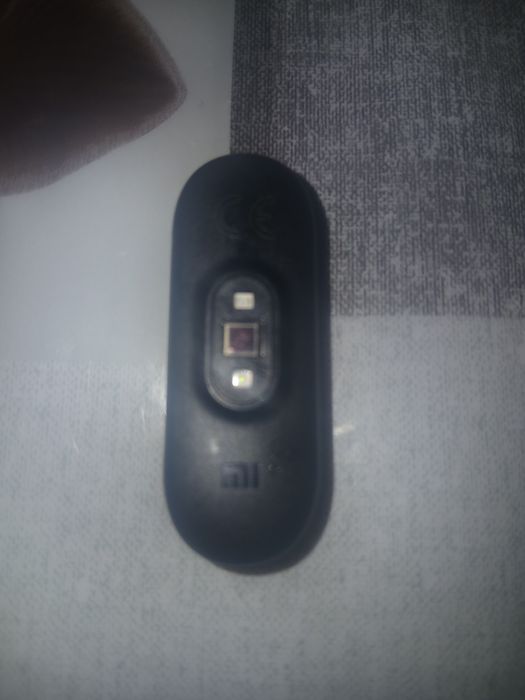 Mi band 3 б/в, без ремінця з зарядкою