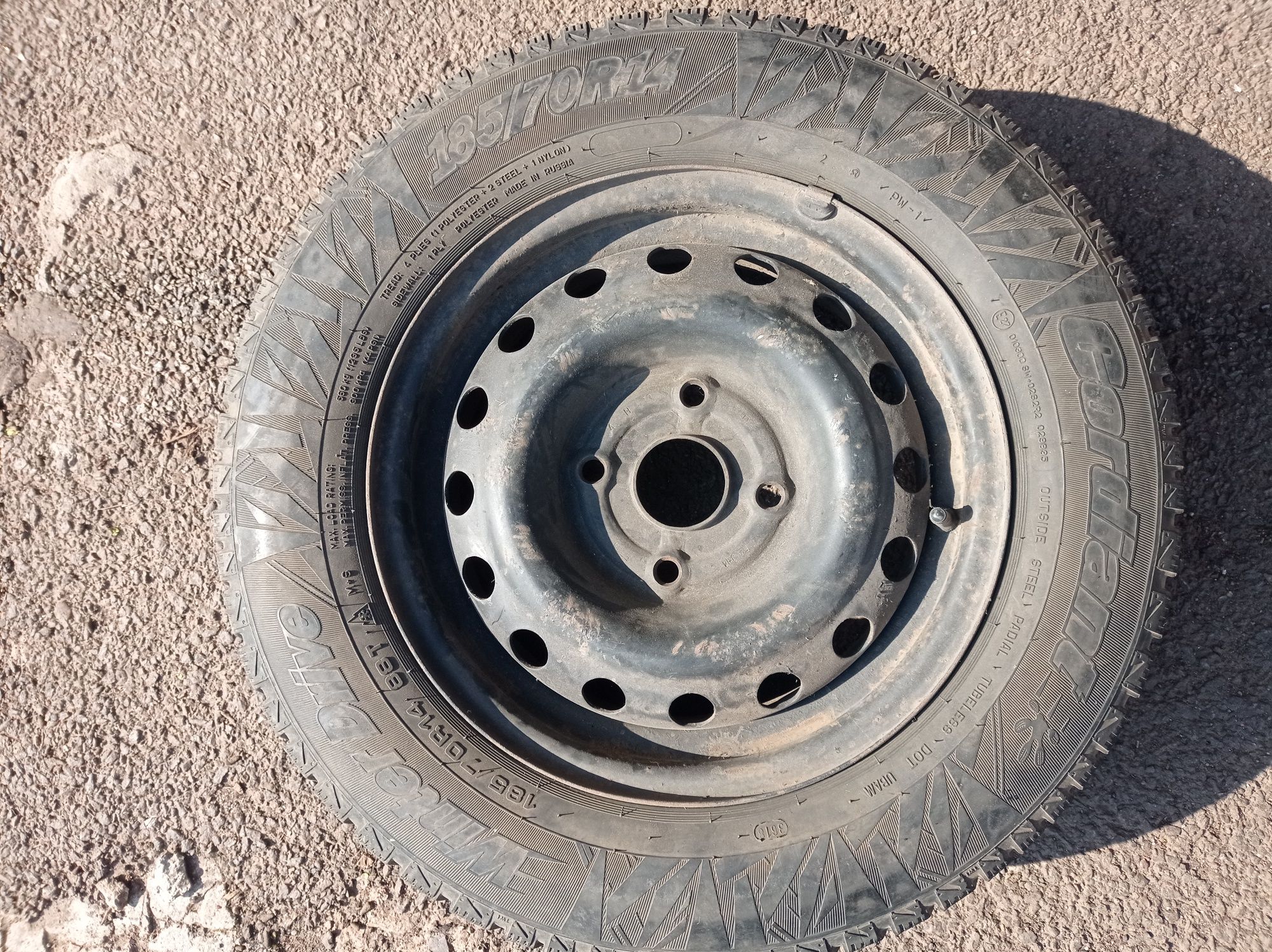 Диск с резиной 185/70 /R 14