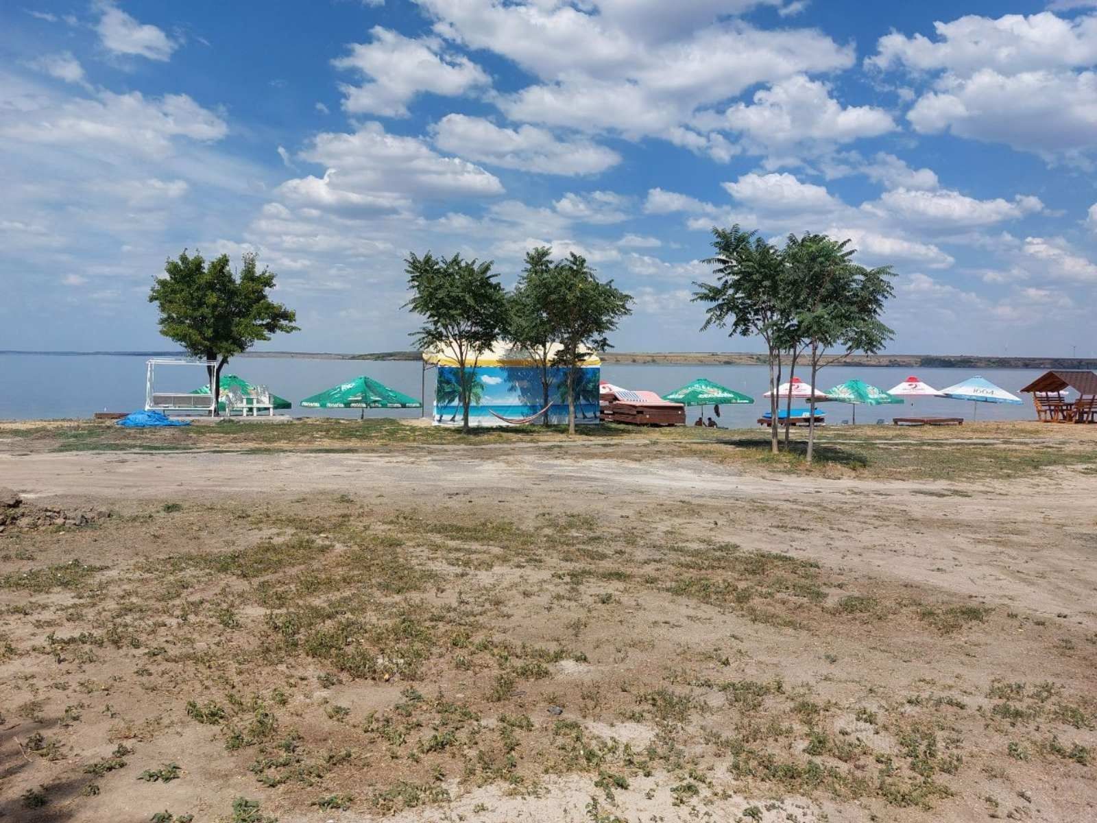 Будинок на березі лиману