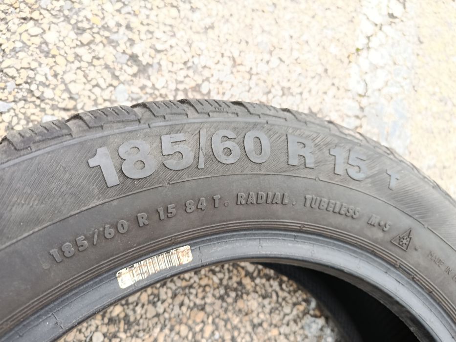opony zimowe Barum 185 60 r15 piekny komplet