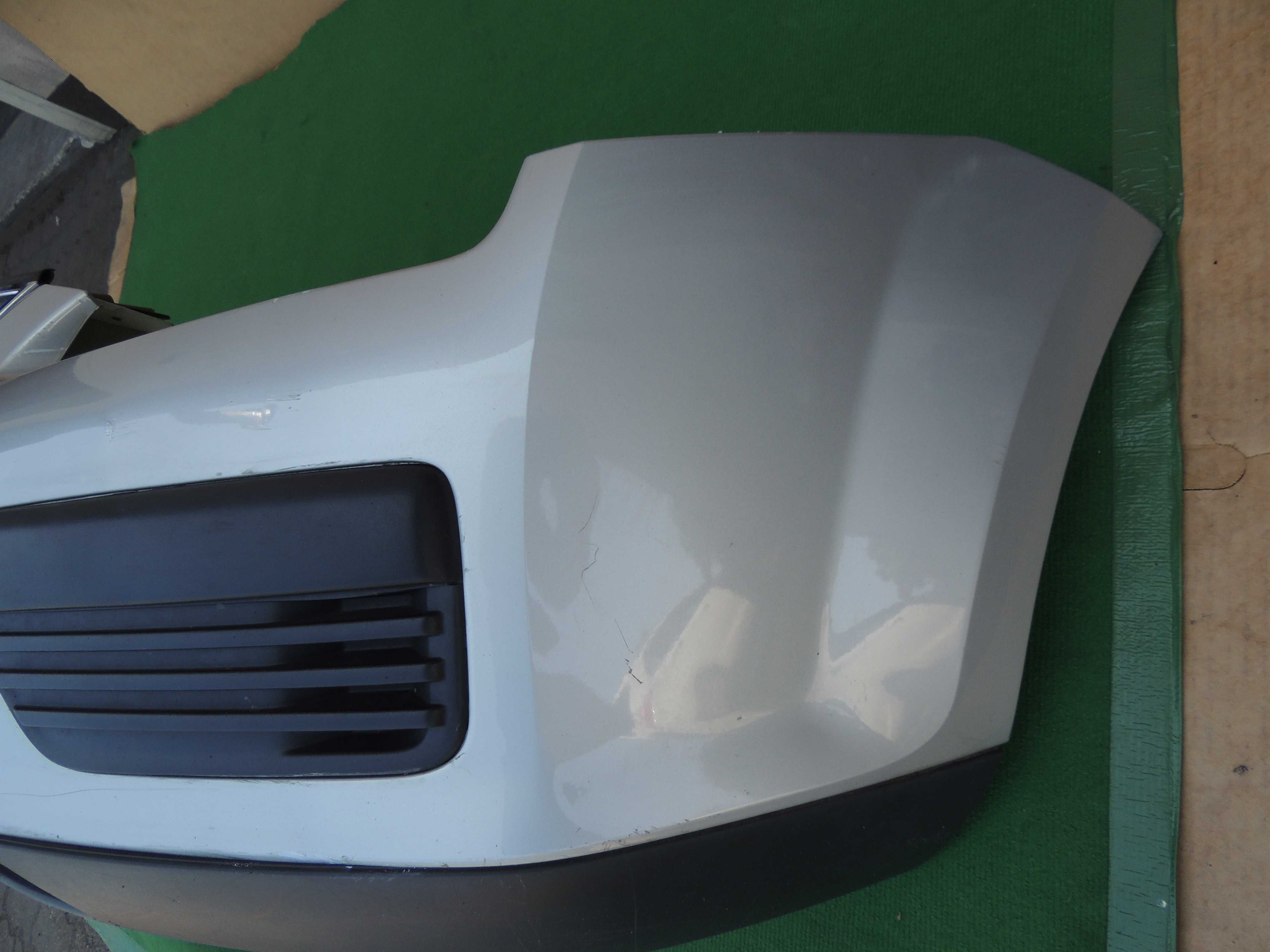 Zderzak przód przedni Ford Focus 2 II MK2 04,05,06,07,08 SREBRNY 03
