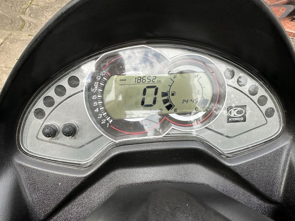 Kymco K-XCT 125 Downtown ABS czerwony plus gratisy