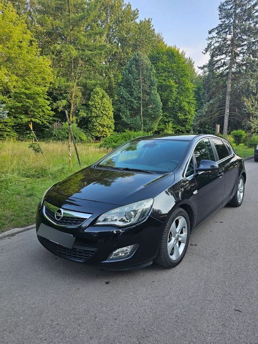 Opel Astra Opel Astra J 1.6 TURBO 180KM LPG