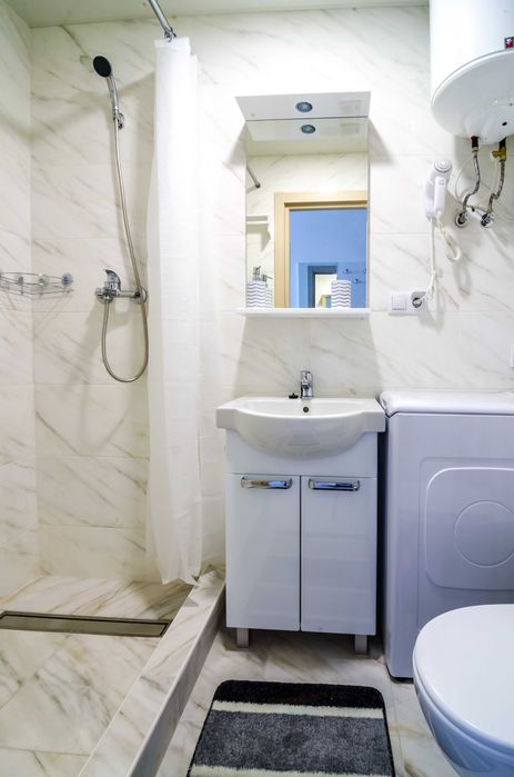 Квартира посуточно в Киеве, метро Берестейская, Соломенский район.