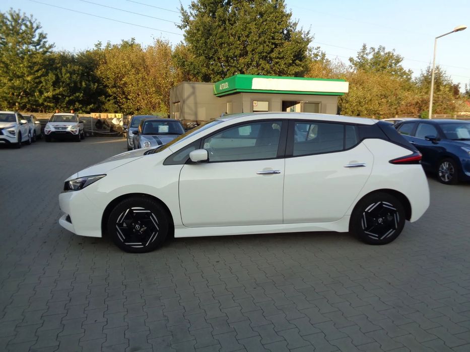 Nissan Leaf Auto serwisowane aso z pełną gwarancją na baterję.