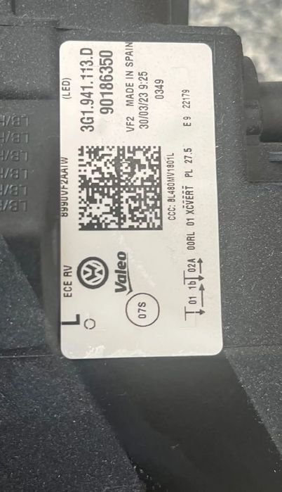 Otica frente esquerda Vw Golf 7 VII GTE