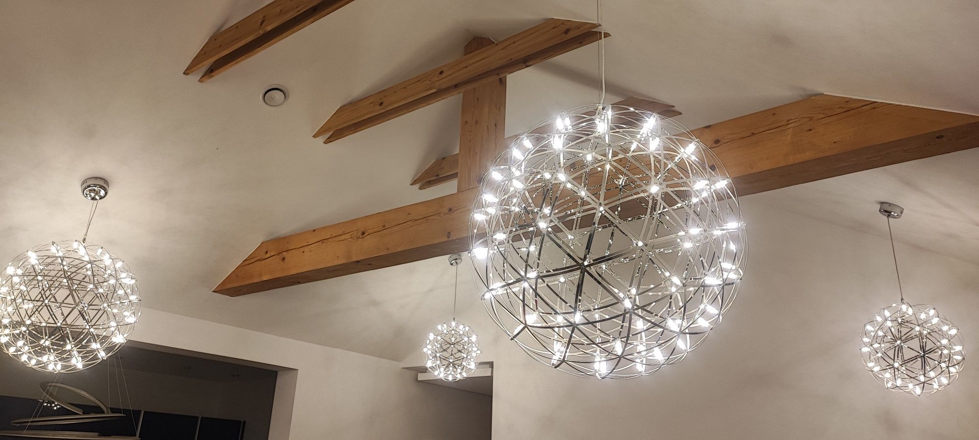 Lampy kule STELLAR