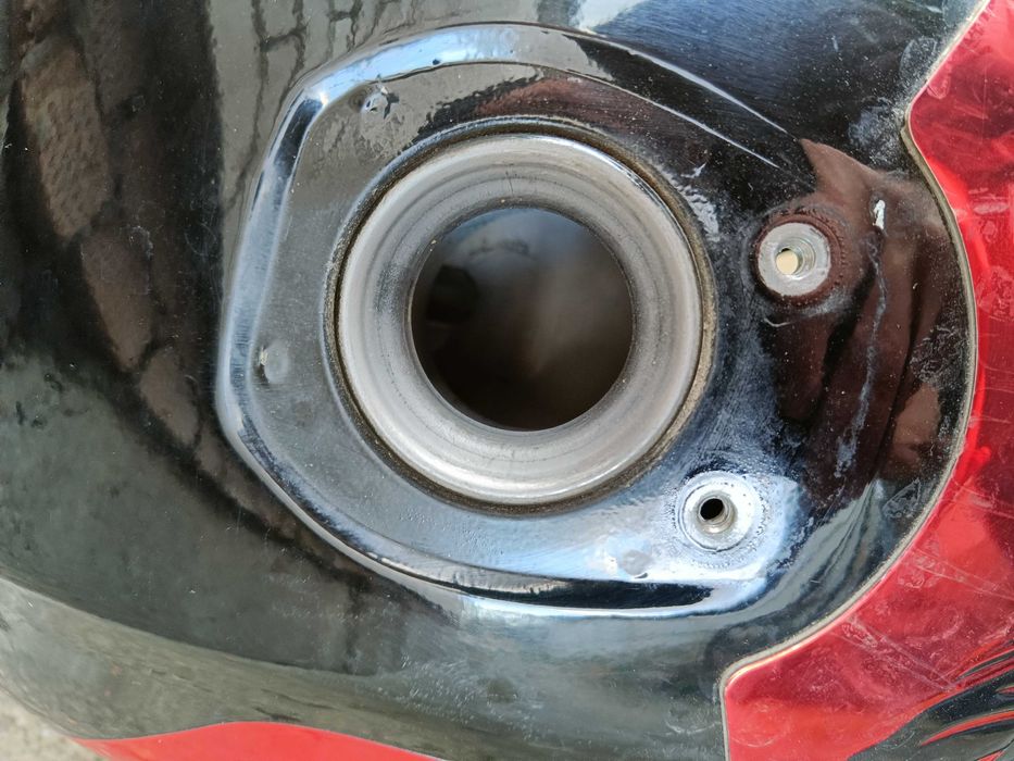 Бак Bajaj Boxer із вм'ятиною