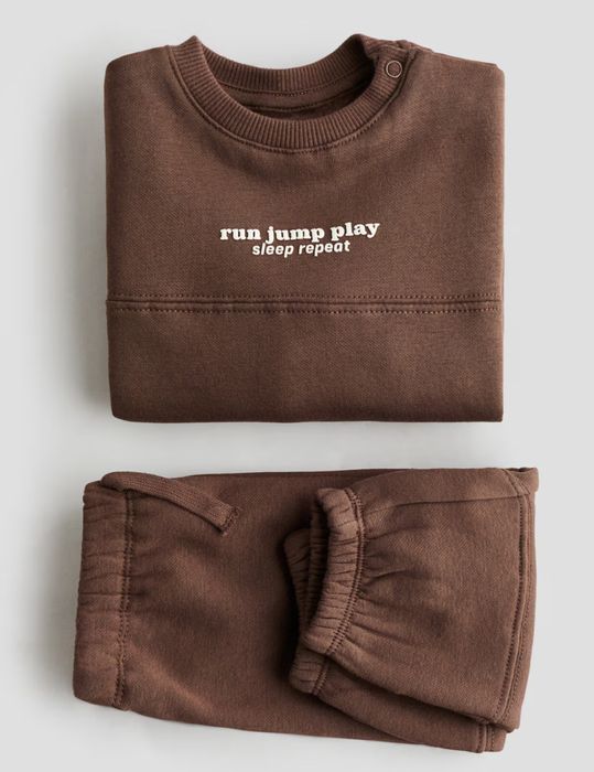 Шоколадний костюм h&m 104р.