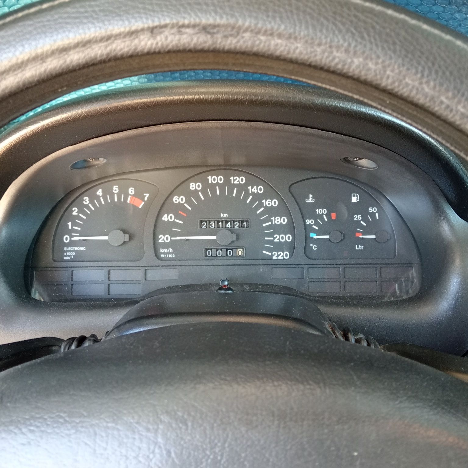 Opel Astra 98 tudo em dia