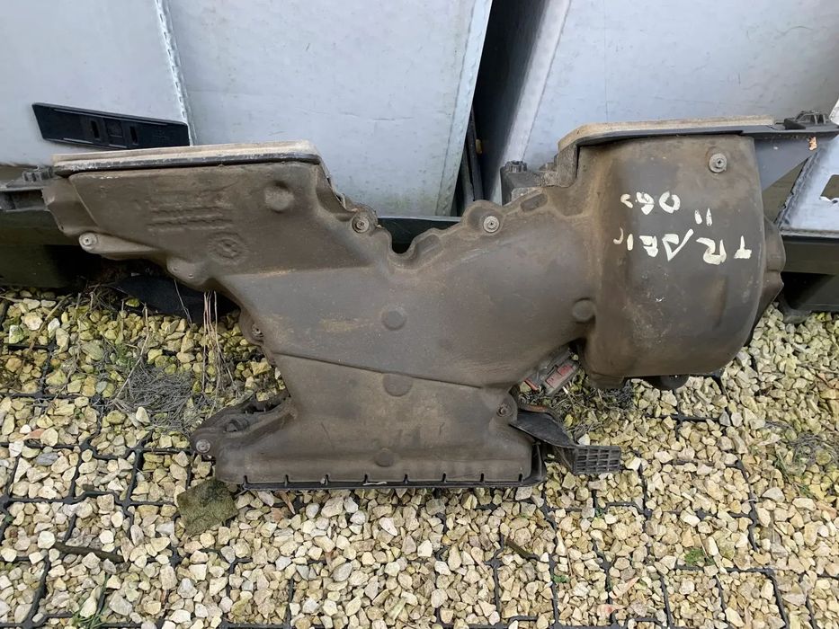 NAGRZEWNICA DO POJAZDU: RENAULT TRAFIC II , OPEL VIVARO 2007 -