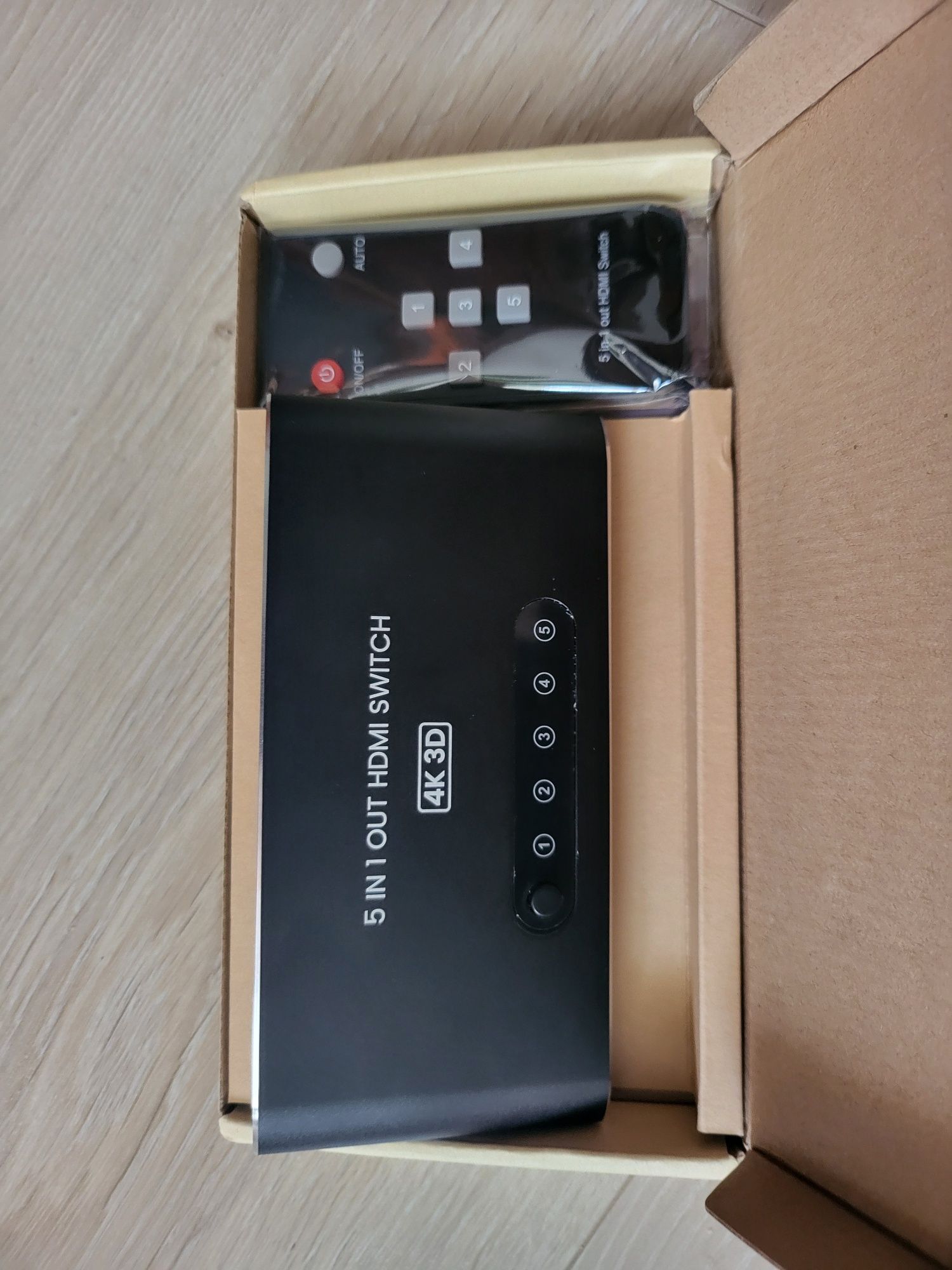 HDMI свіч новий 5 портів