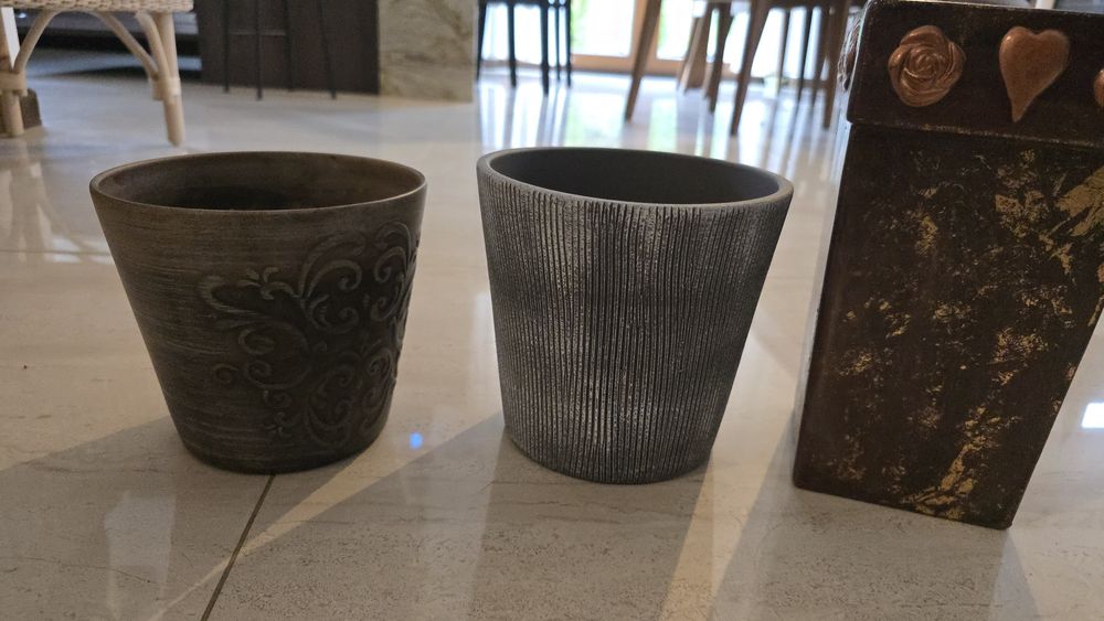 3 sztuk donice ceramiczne