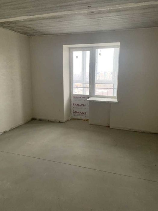 Продам 2к квартиру в новобудові, 64кв.м. в цеглі, центр