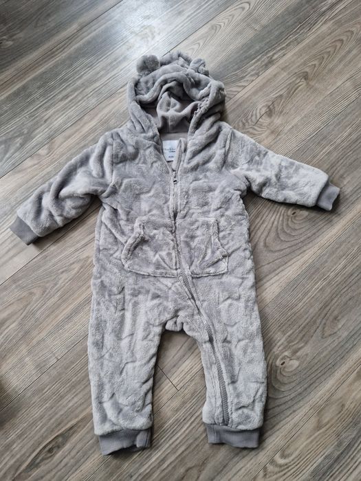 Pluszowy kombinezon