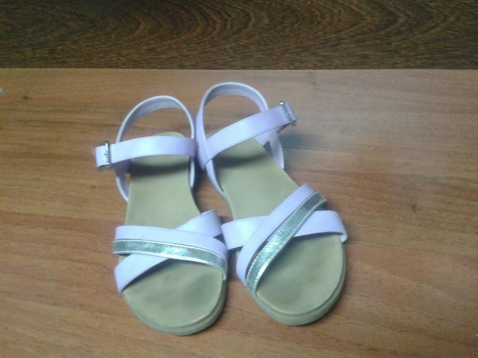 Sandałki rozmiar 35 Deichman Graceland dla dziewczynki !