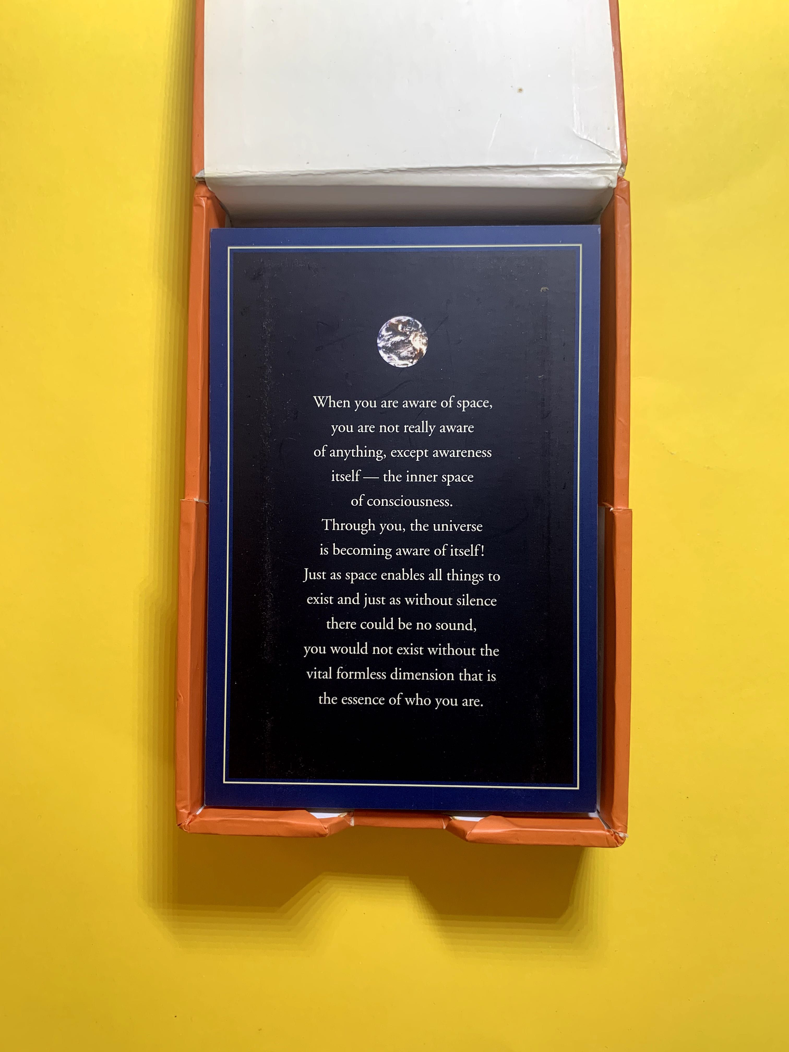 A New Earth: 52 Inspiration Cards - Eckhart Tolle