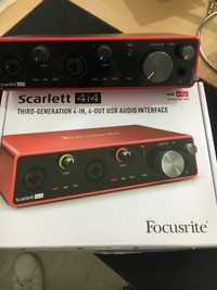 Focusrite Scarlett 4i4 3rd Generation