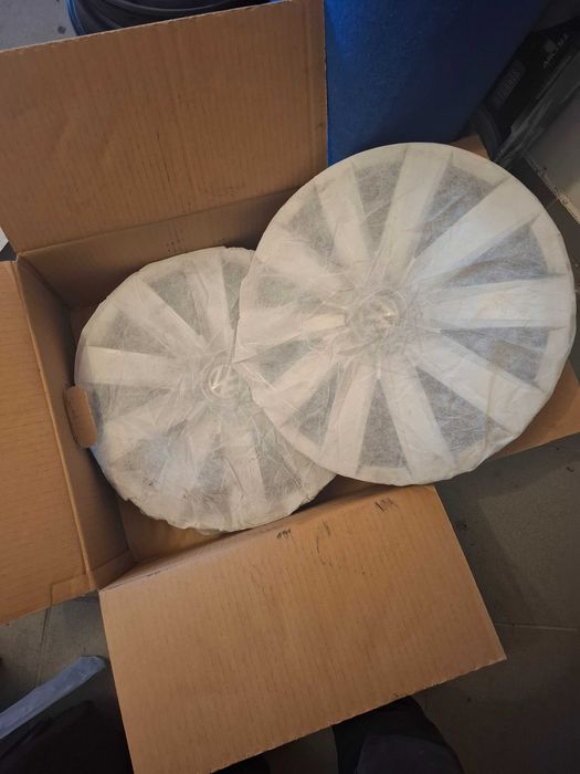 Tampões VW Caravelle/Transporter - R16 originais