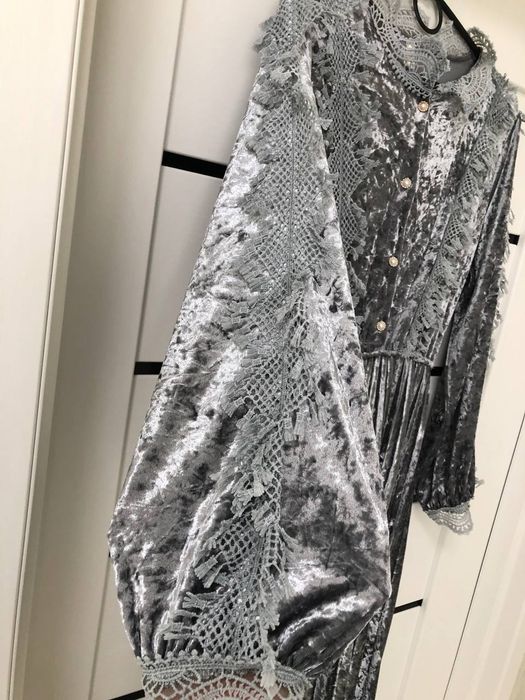 Плаття велюр сіре