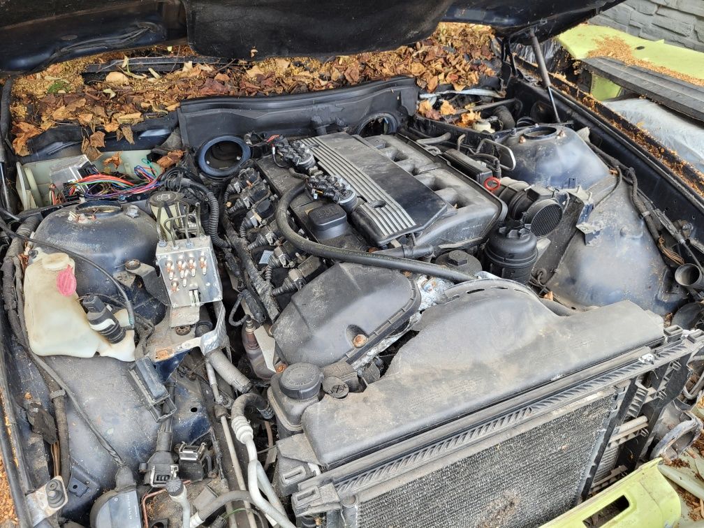 Silnik 3.0 bmw e39 m54b30