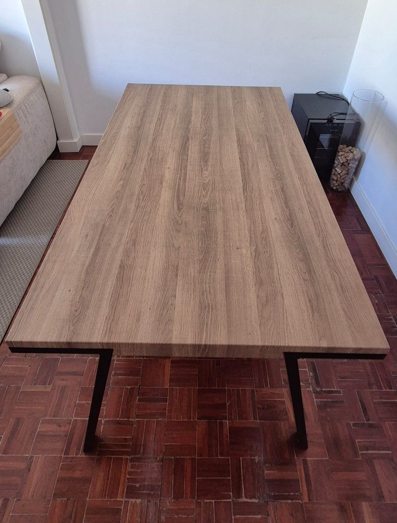 Mesa de Sala de Jantar Priccio 160x90 + 4 Cadeiras