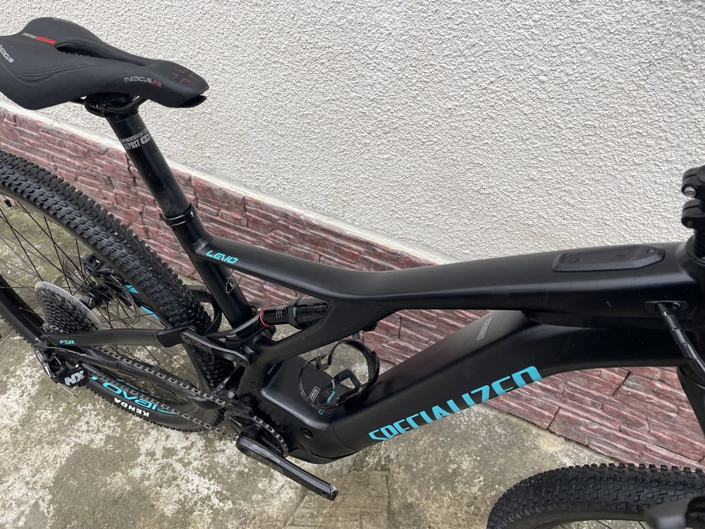 Велосипед Specialized Turbo Levo