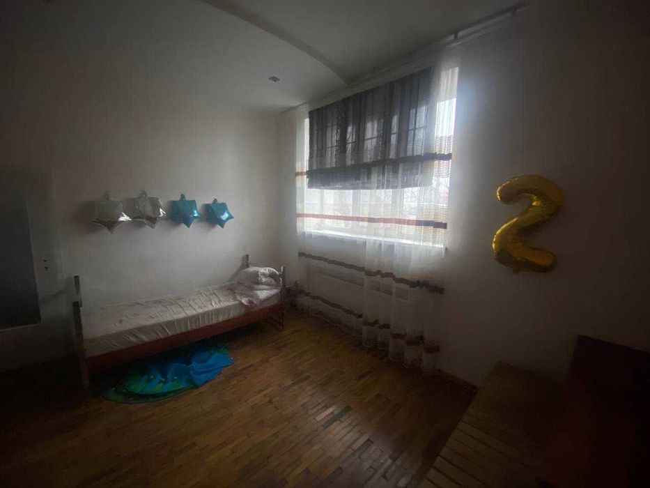 Продається 1-кімнатна квартира-студія в центрі міста