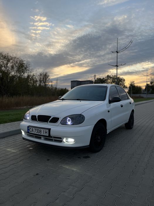 В продажі LANOS 1.5 KOREA