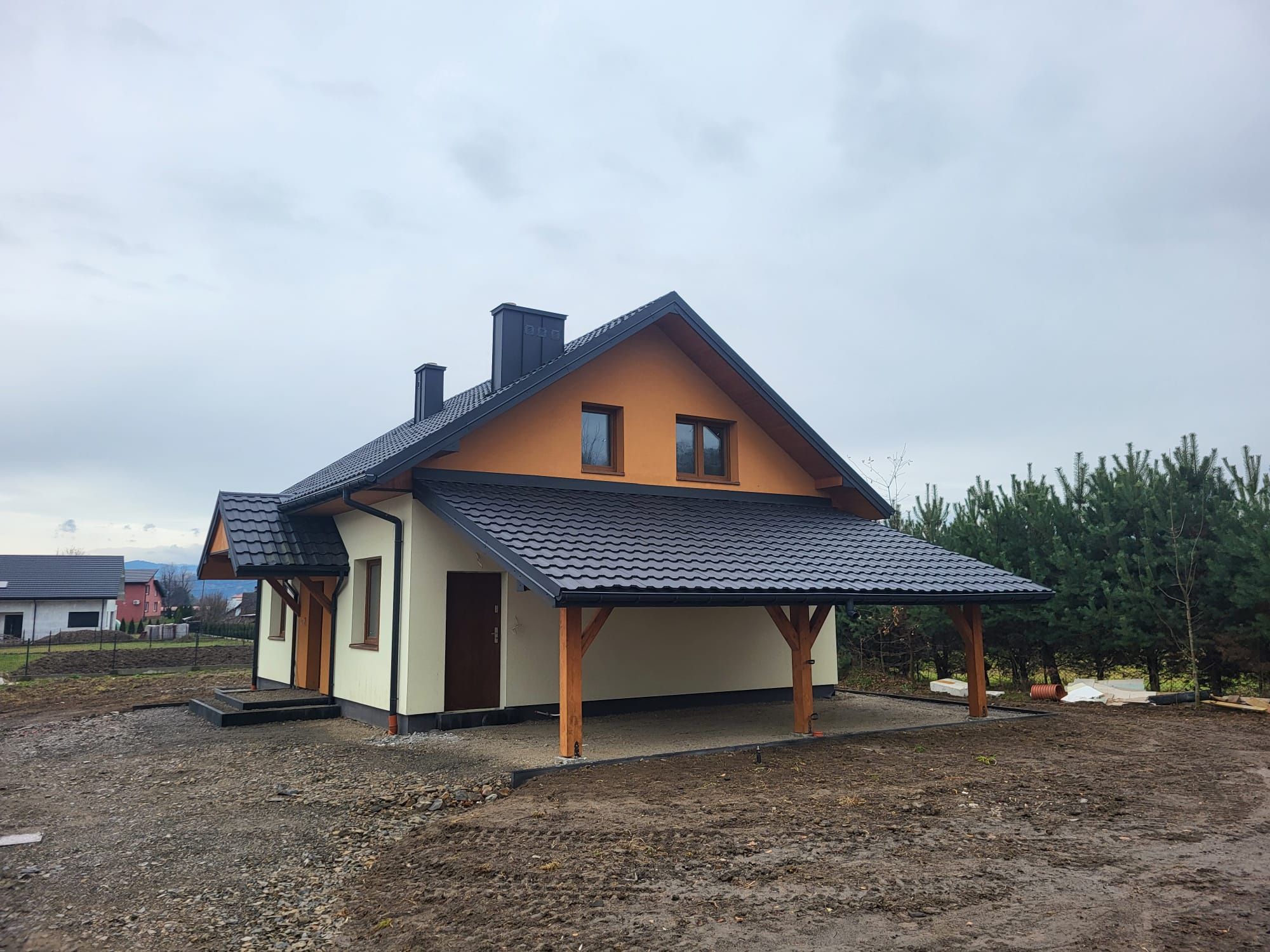 Dom jednorodzinny 107m2 !!