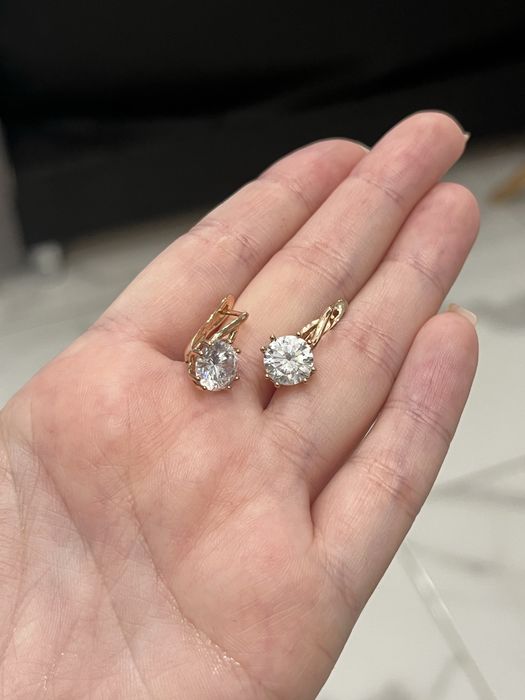 Сережки позолечені