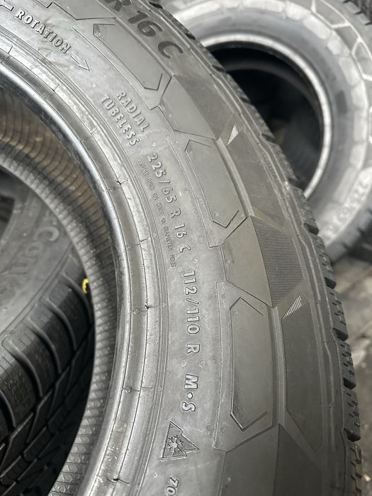 Шини вантажні зимові б/у 225/65 R16C Continental 2шт